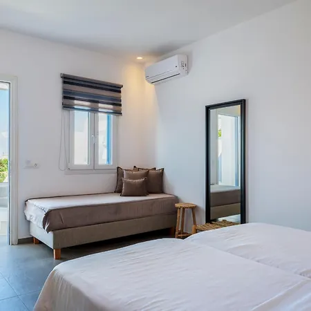 Jason Hotel-3